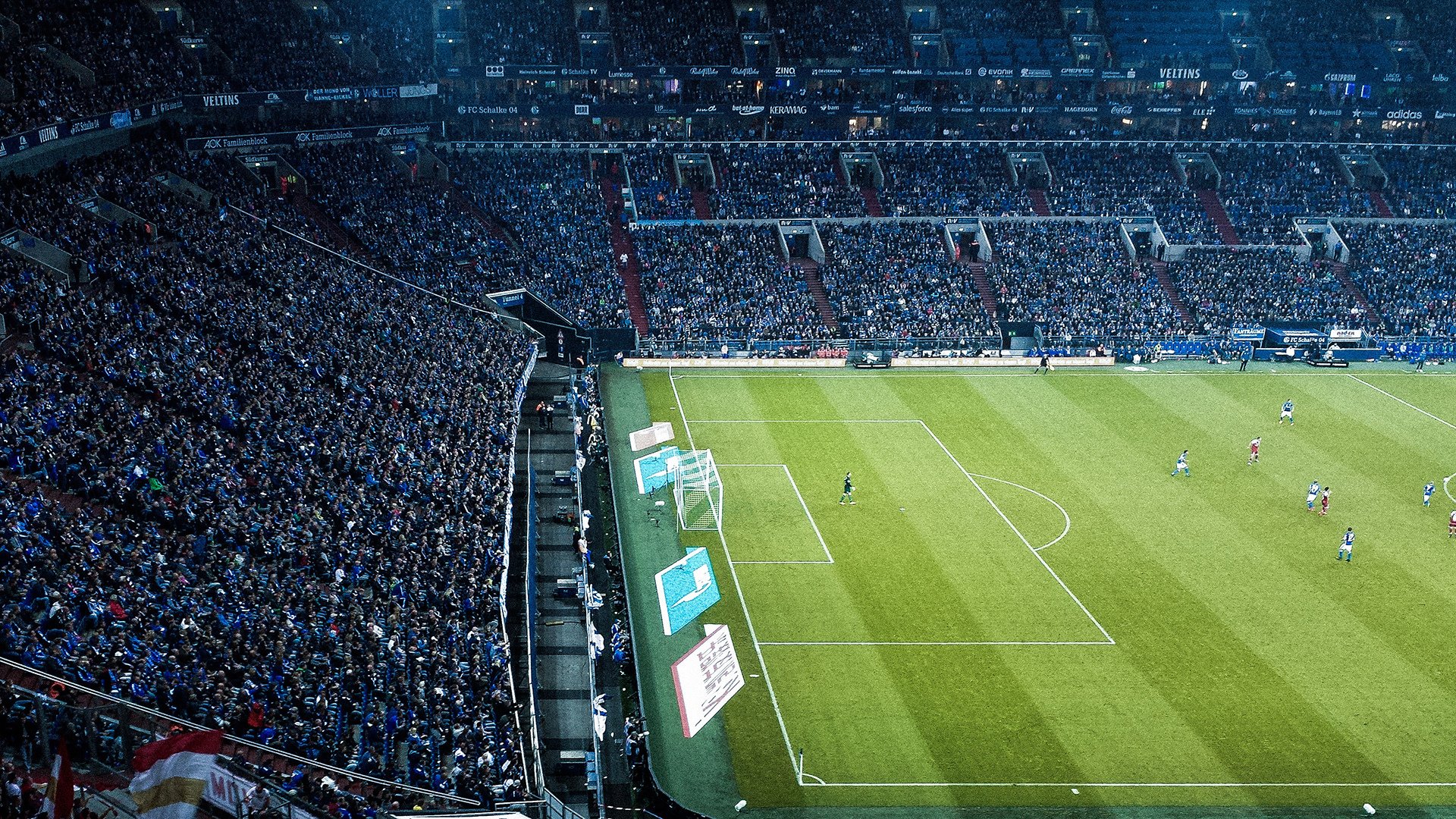 梅斯精准中路渗透打穿对手防线,梅斯青训